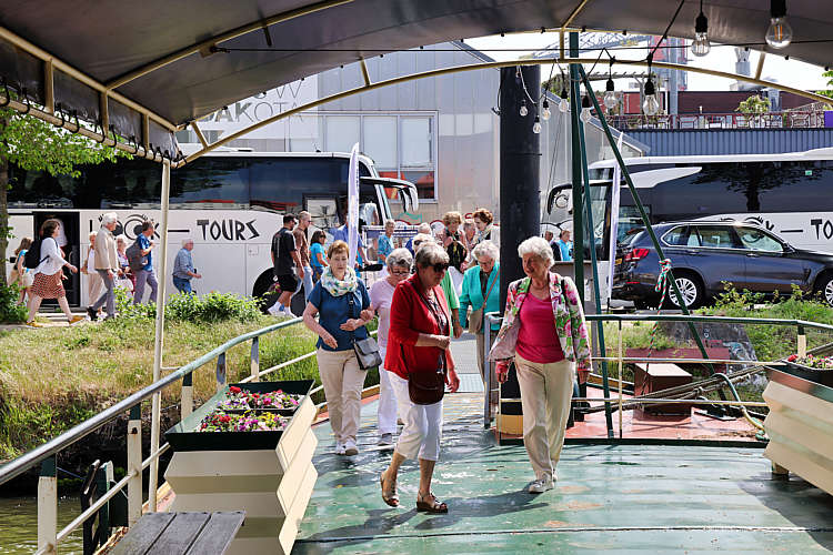 18 mei 2022 - Seniorenuitje-Pannenkoekenboot_015